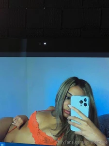 This is me answering your chats just wanna have some fun part 2