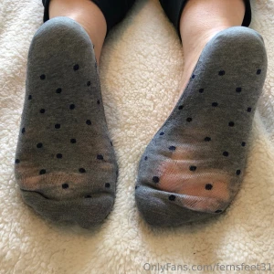 These old socks get a warm load of cum cumshot video and pics