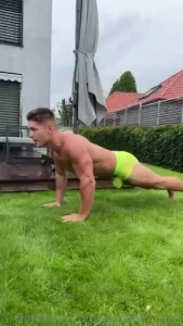 Daily pushups in p