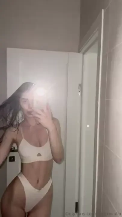 It s time to admire myself 