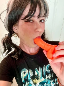 New deepthroat training vid coming tomorrow watch me go from pretty to part 1