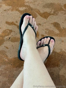 Photo and video dump of me wearing my havaiana thongs the last couple part 2