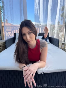 Loungin with the feet out part 2