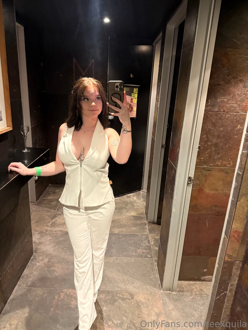 Do you like a business woman 