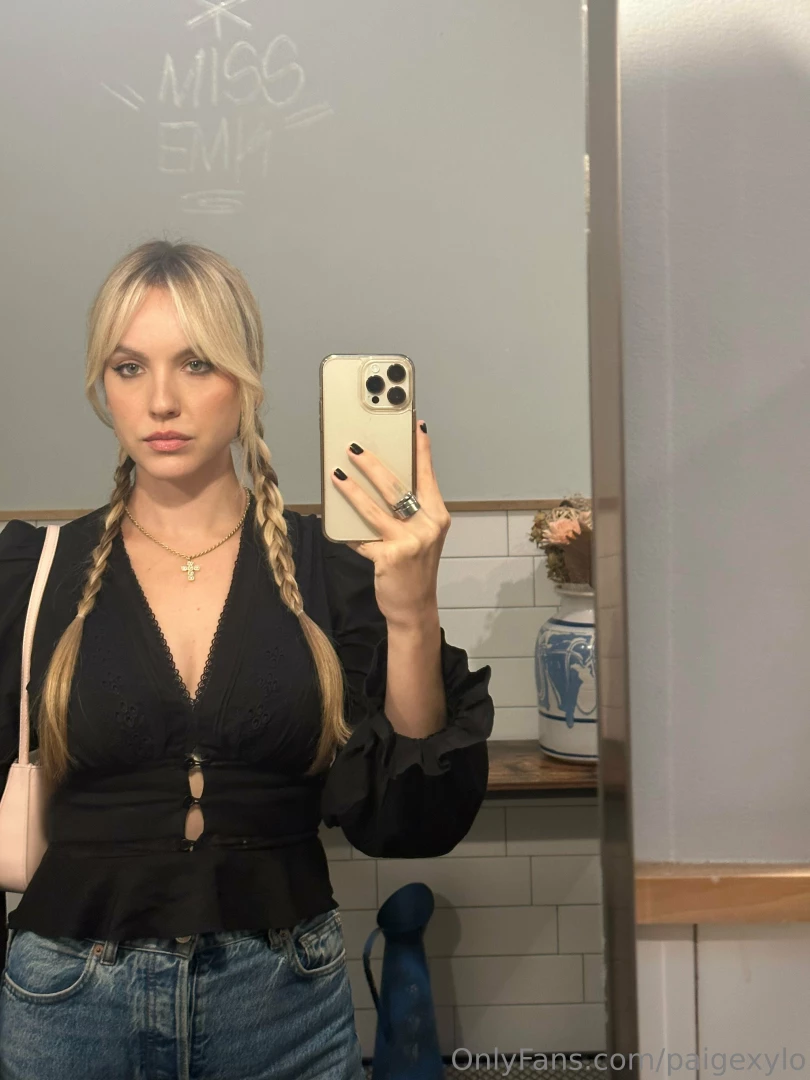 Been in the studio full time x part 3 