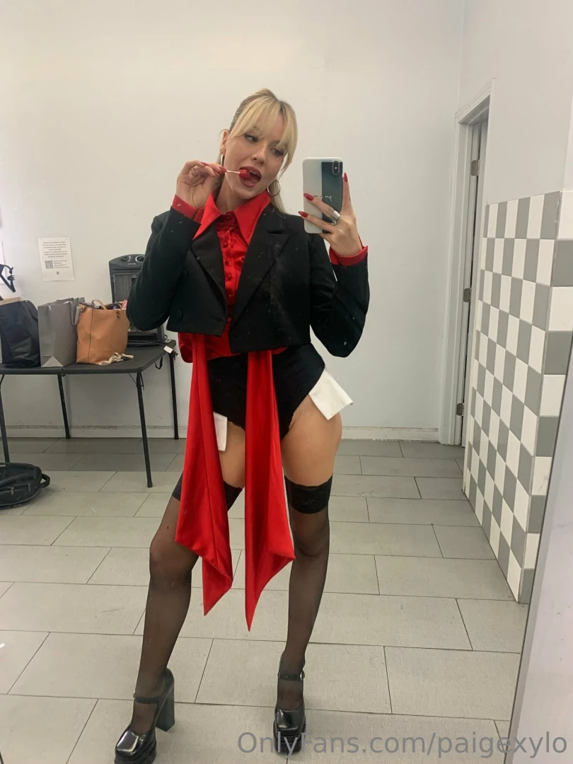 Stuff from different album shoots i never posted x part 4 