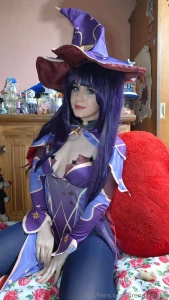 Cosplay mona genshin part 1