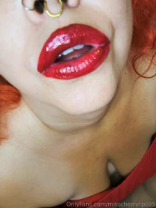 Red is the color of love how many kisses are you going to give me on