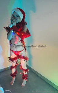 It s almost christmas so i gave lina the gift of being a useful slave part 1