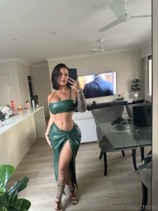 Do i look good in green part 64