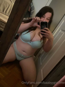 Baabyygirl96 onlyfans com baabyygirl96 - je poste plusieurs fois par part 1
