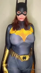 The cowl stays on during sex i ve decided to do batgirl stuff today