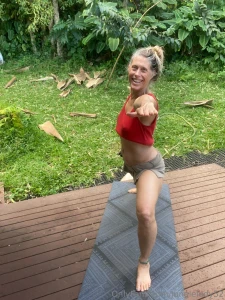 Movement day this morning at 7 i will be live and doing my morning part 1