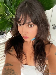 I look so cute collared