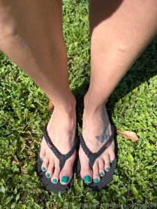 Flip flop fun more fun on my pay site no ppv when you subscribe ppv is part 1