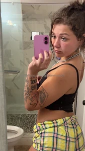 Heyyyy hmu remember i love making you cum so don t be shy i love doing