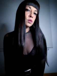 There is no need for chains when your mind already belongs to me i