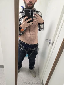 Heyy how s everyone doing me well i m just horny and at work part 1