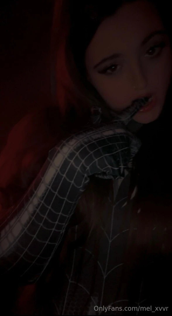 So who should i squirt with webs 