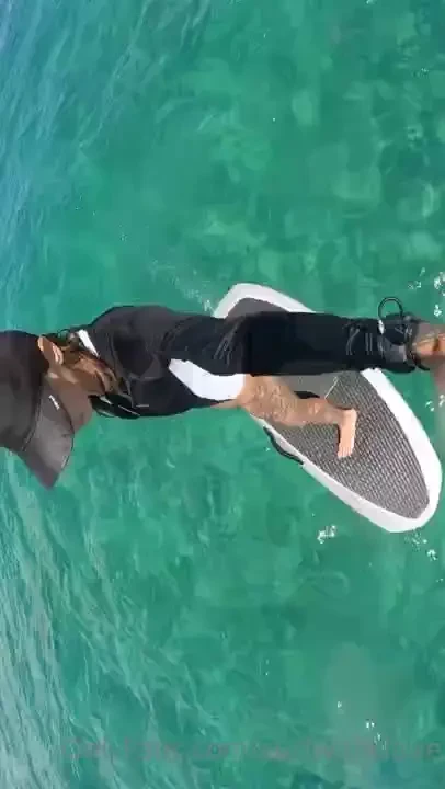 I love how blue the water is where i live super thankful to live in 