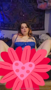 Pretty face pretty pussy too come see more on goddessxpandora