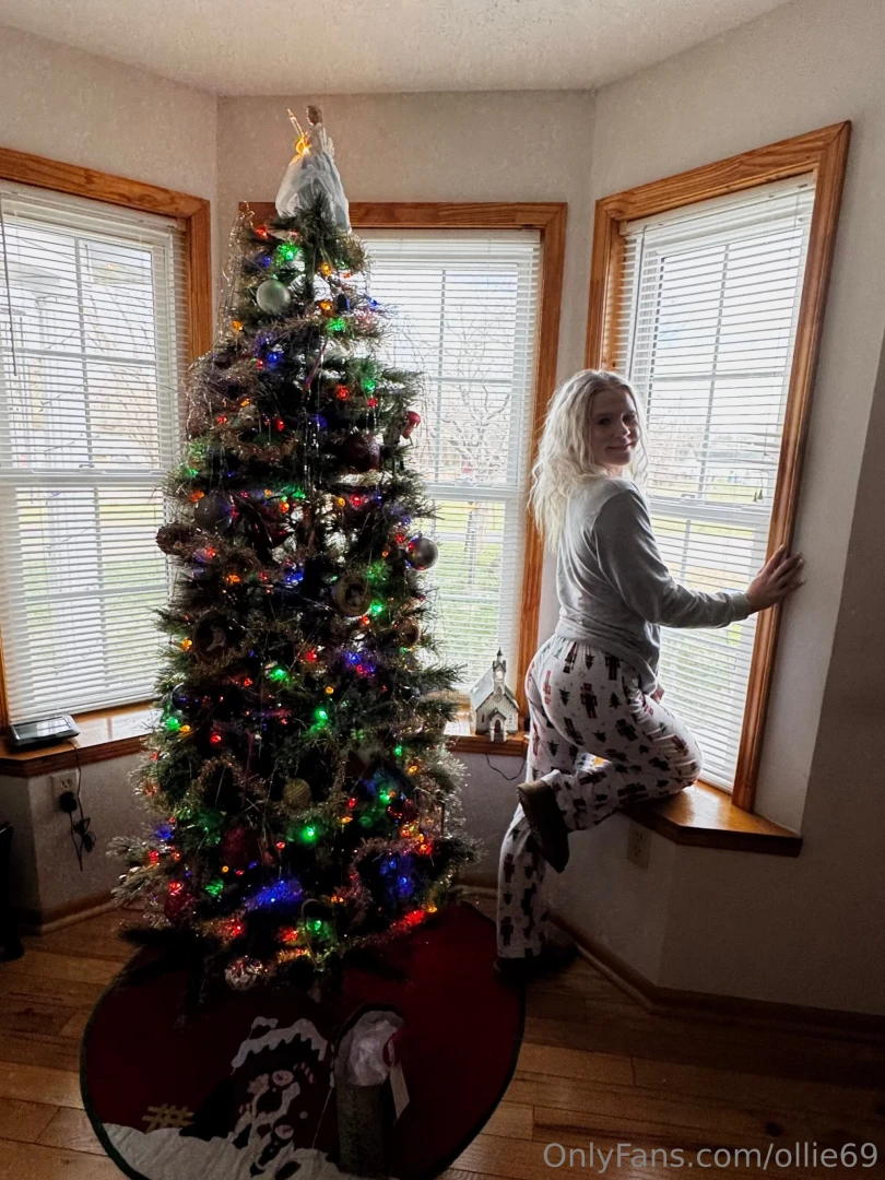 Go check out my private page https onlyfans com olliemadison69 