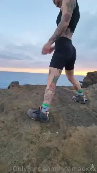Lil happy weed dance on top of this view 