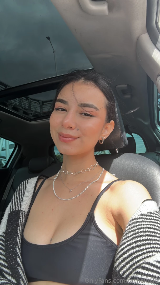 How s your sunday going love 