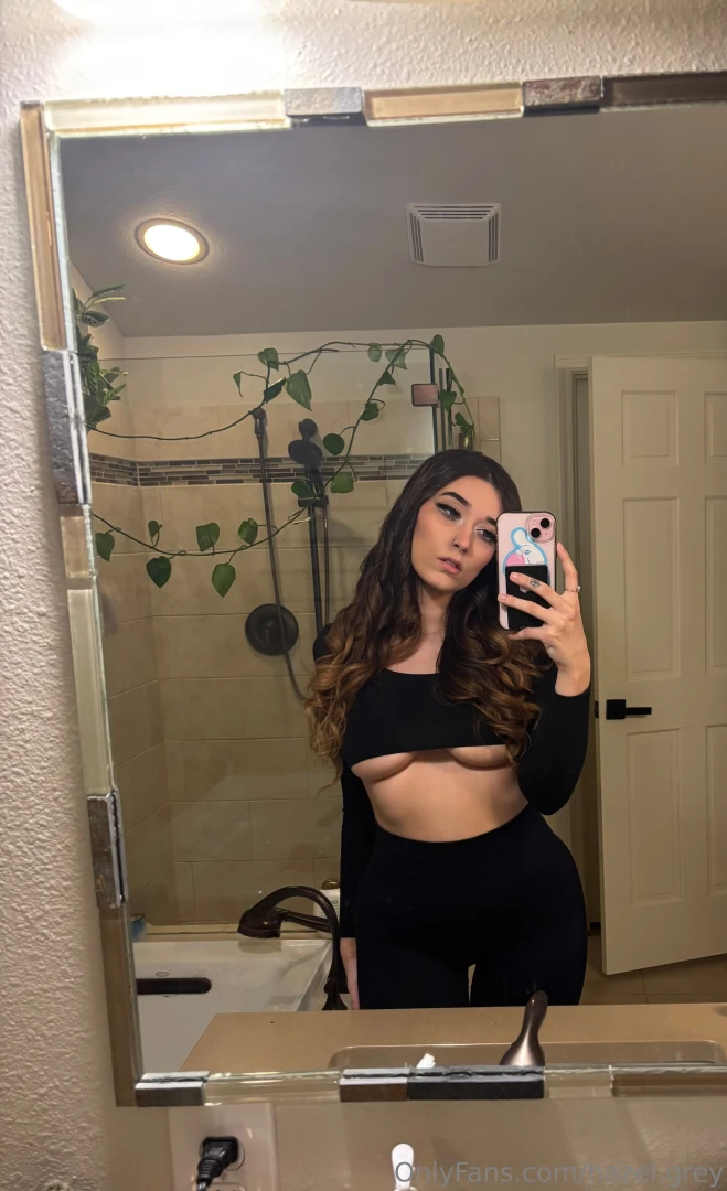 Unlock to see my new top come off 