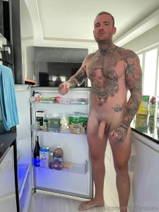 Looking for a snack but your not here part 1