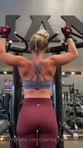 Why do teddy bears avoid the gym they don t want to get ripped