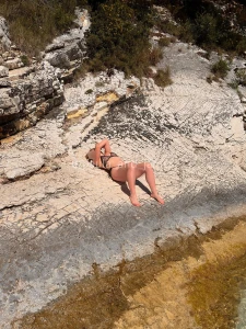 We visited our favorite rocky beach again at first i had my see part 3