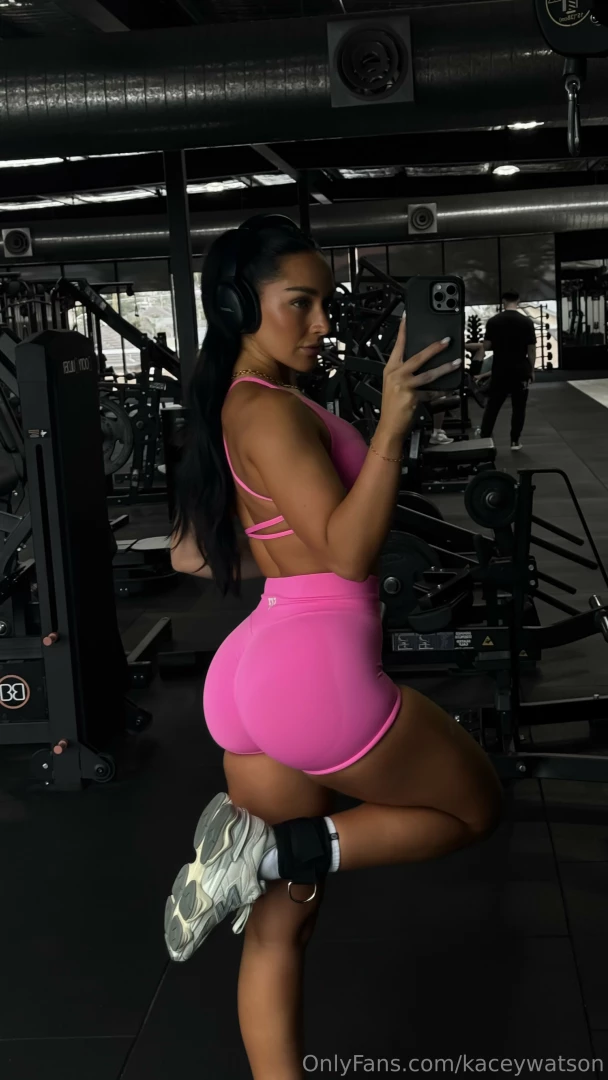 Squats pay off don t they who s noticing the gains 