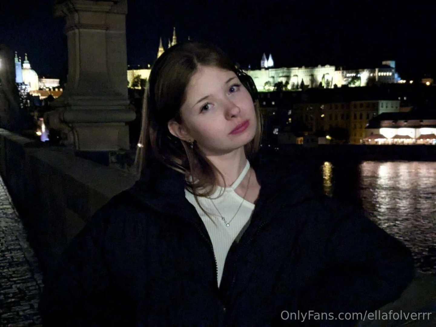 Hi dear i love traveling and dream of exploring the world every corner part 1 