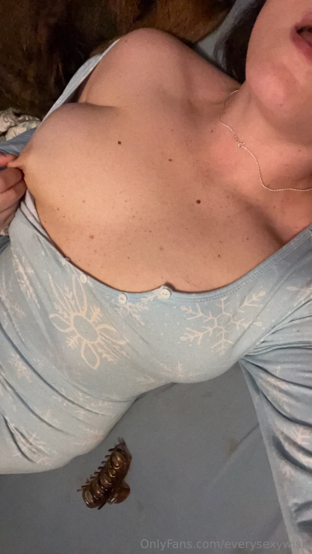 Come check out my explicit page callmepet and get this whole package 