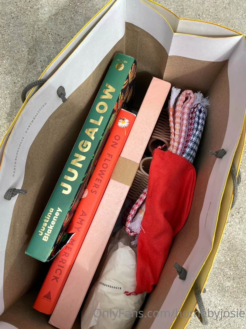 Take a peek inside my shopping bag i went to anthropologie for a part 1 