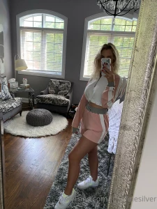 Throwback to my old bedroom she was so gorge