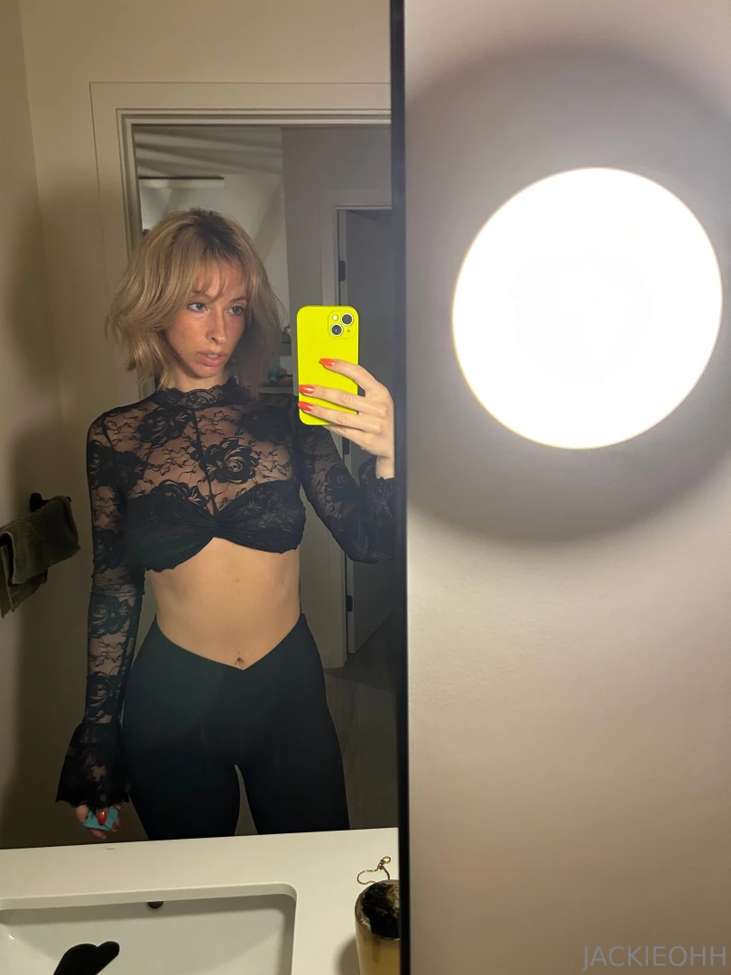 Your hot internet gf 