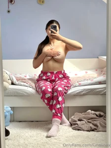 Guess what i m not wearing under this part 35