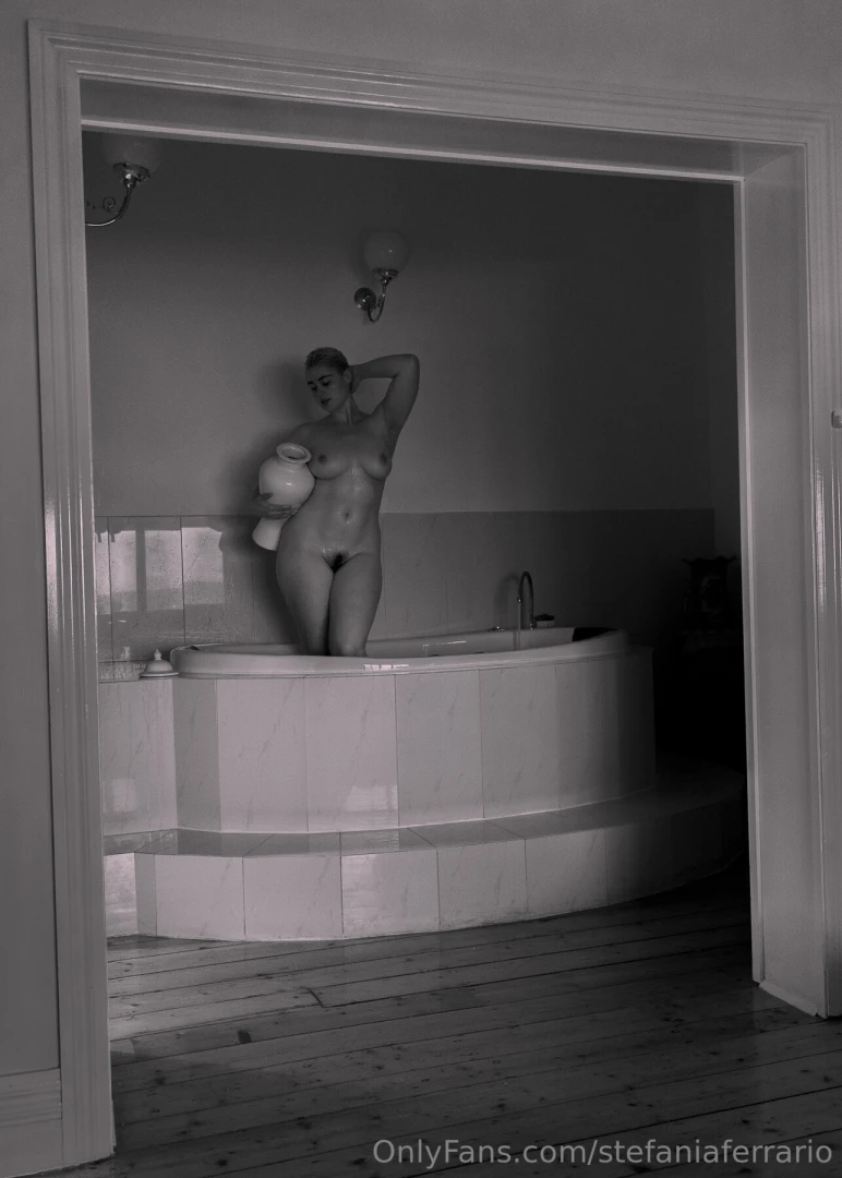 Revisiting this dreamy spa bath moment from 2022 these unseen shots 