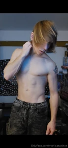 Can we beat the 1 onlyfans guy in the world the king of only fans or part 4