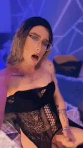 Si quieres ver el v deo entero h blame bebe