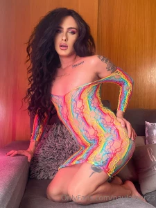 Baby me compr dos juguetes para hacerme v deos si me mandas una