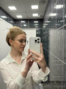 I look good in business could i be your boss
