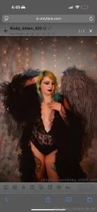 This kinky kitten is ready to play she willl be posting free teases part 4