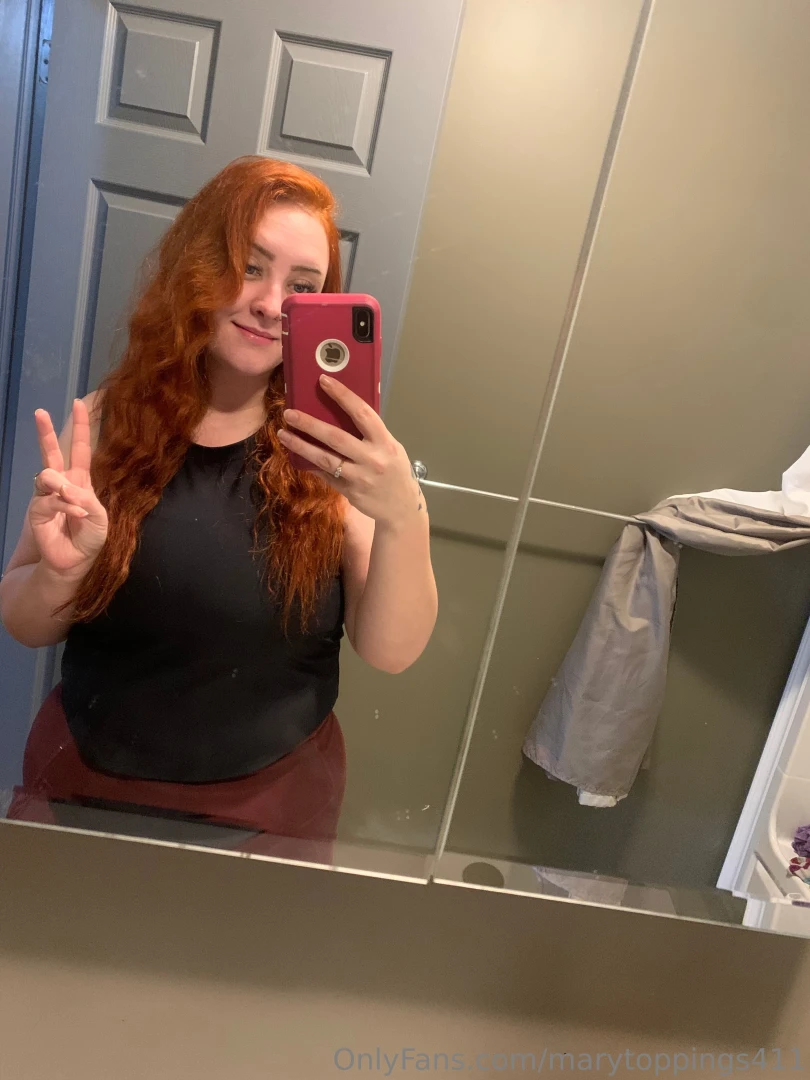 Another day another mirror selfie part 2 