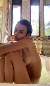 Can we take a bath together