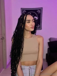 Am i pretty enough to take out where your friends might see us