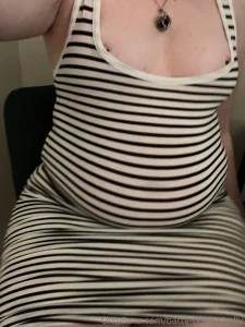 I do love how i stretch this to almost see-through on my belly