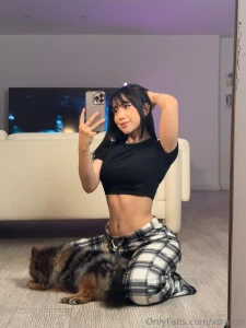 Left or right part 324